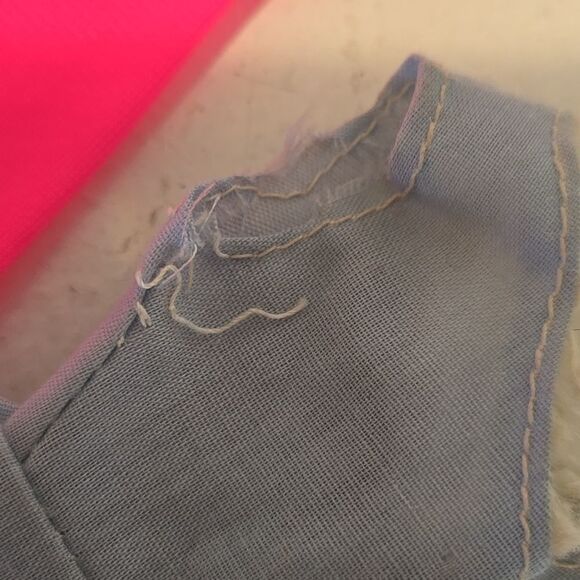 Mixed Lot of vintage Barbie and clone Doll Clothes. - Picture 16 of 16